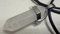 Оберег из горного хрусталя природного